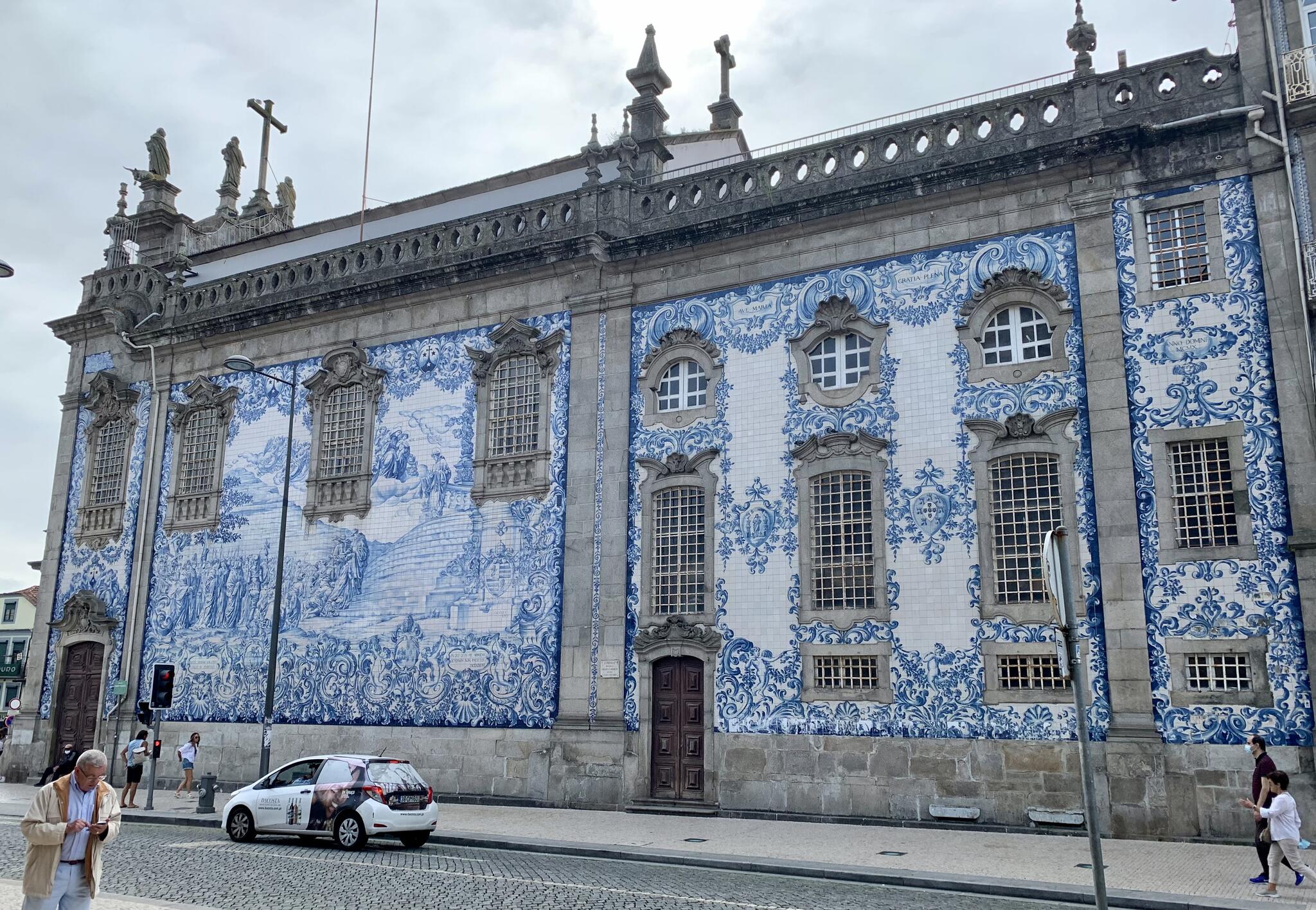 Églises jumelles des Carmélites et du Carmo